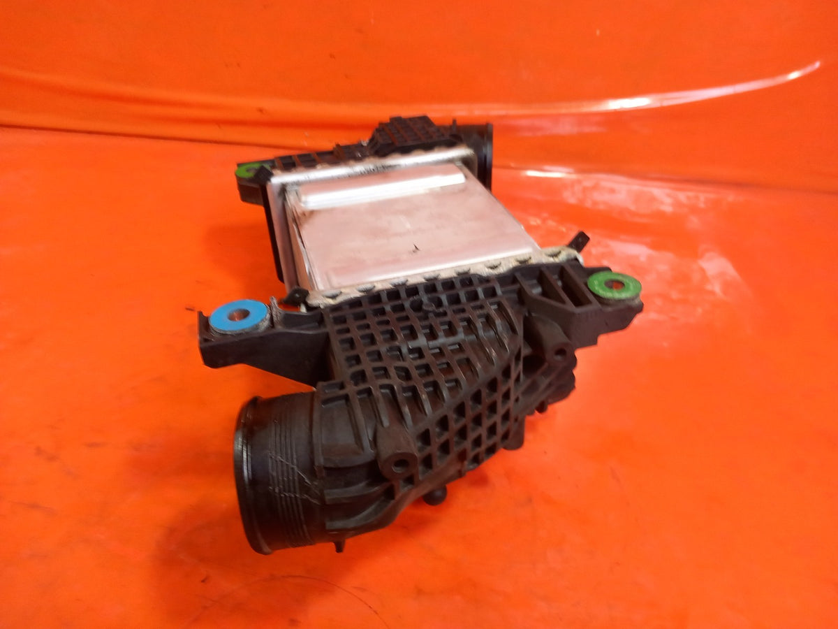 2023 VW Transporter ST-Line Intercooler 04L145749P Warranty A416 - Image 11