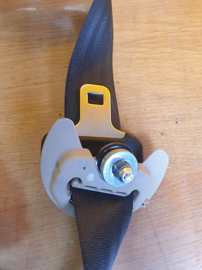 ✅2016 SSANGYONG TIVOLI XLV 1.6XDi FRONT LEFT SEAT BELT 74601-35400 + WARRANTY - Image 10