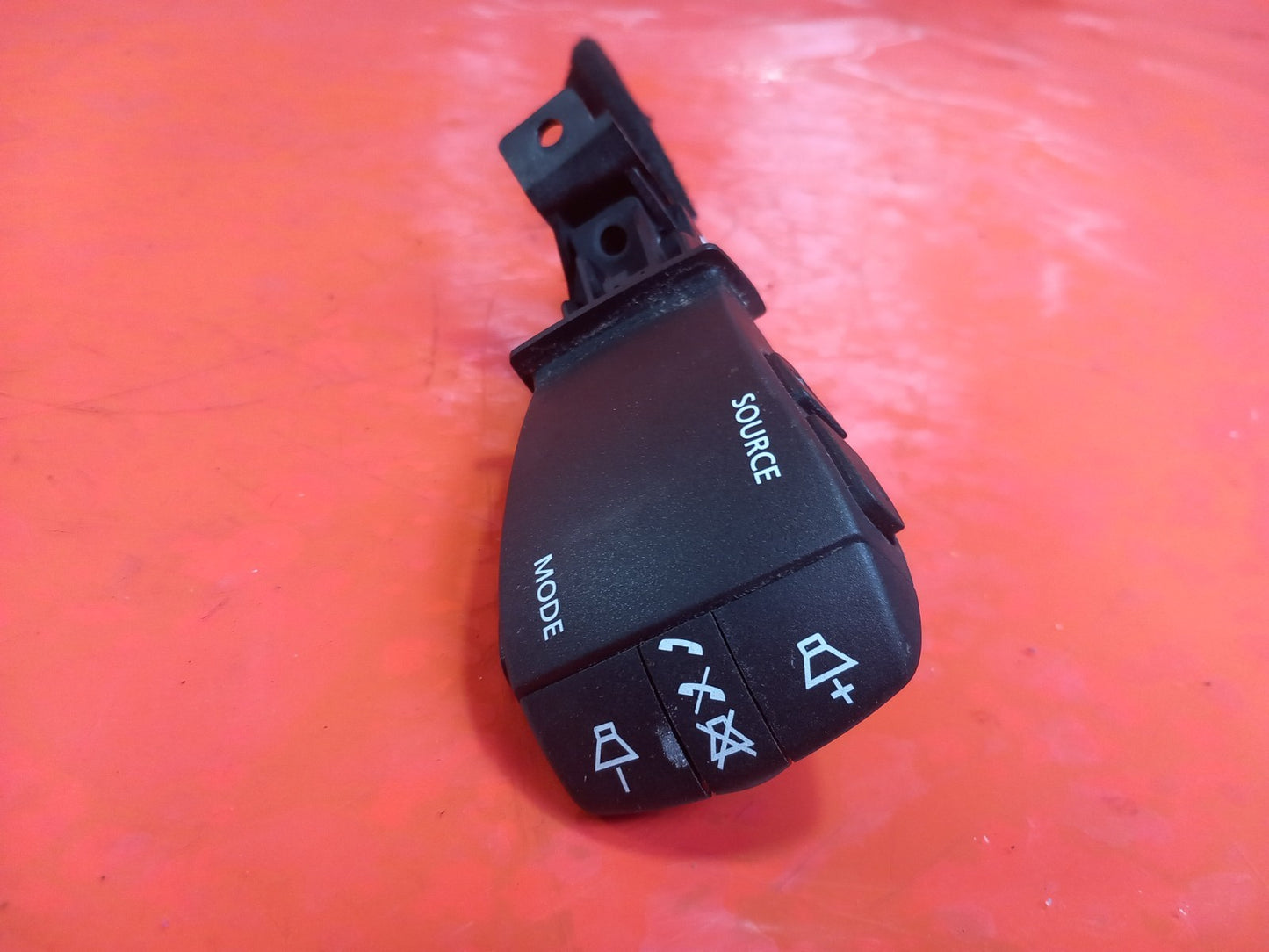 2024 Dacia Jogger Audio Sound Control Stalk 255522187R Warranty A391 - Image 4