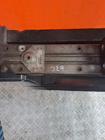 ✅2003 VOLVO FL 5.5 DIESEL ENGINE COOLING RADIATOR 20555291 + WARRANTY A324 - Image 10