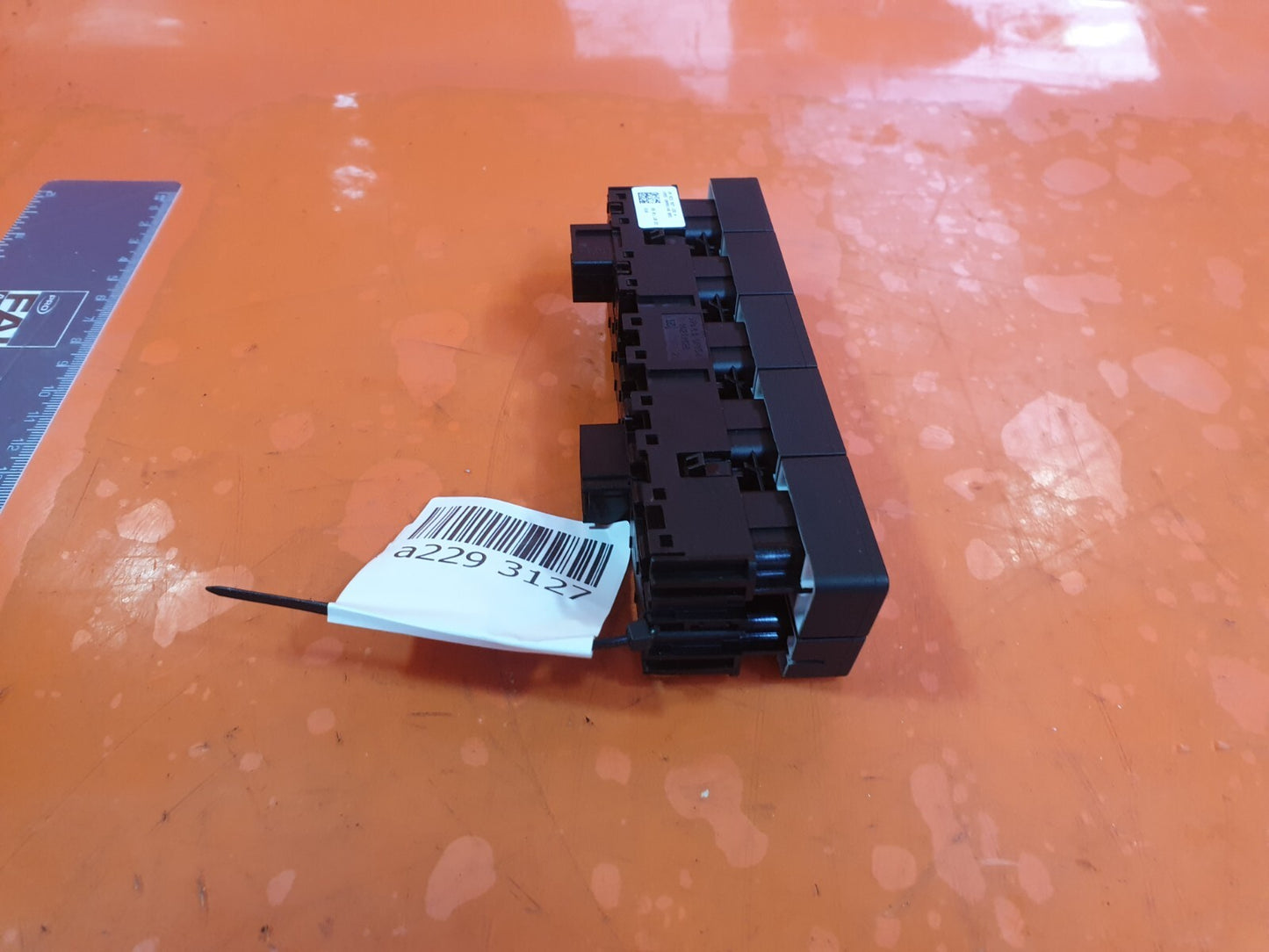 SKODA OCTAVIA MK3 1.4 PETROL 2018 PARKING ASSIST AUTO STOP START SWITCH PANEL - Image 7