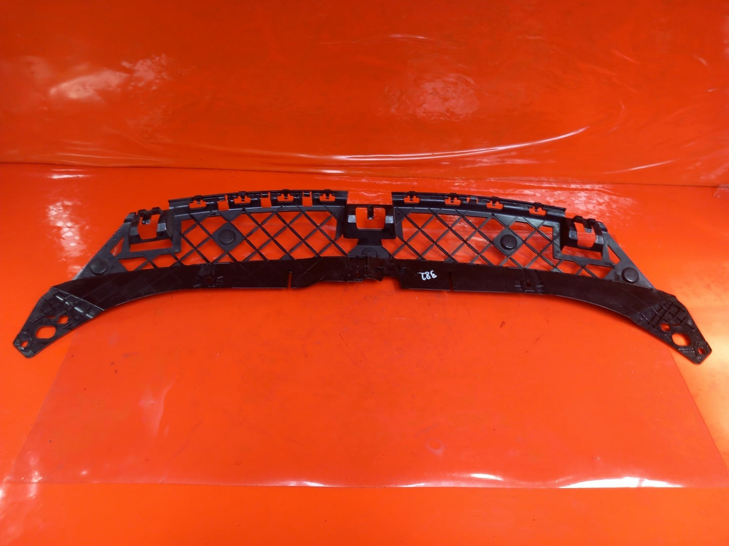 Mercedes W177 A180 Sport 1.5 Diesel 2019 Front Bumper Bracket Centre Upper A382 - Image 9