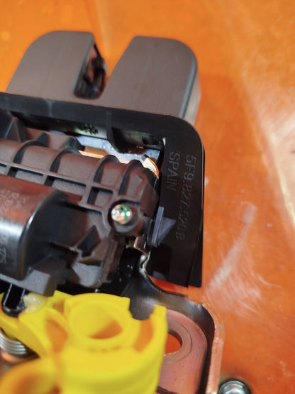 ✅CUPRA FORMENTOR 2.0 PETROL 2023 TAILGATE LOCK LATCH CATCH & ACTUATOR 5TA827887C - Image 12