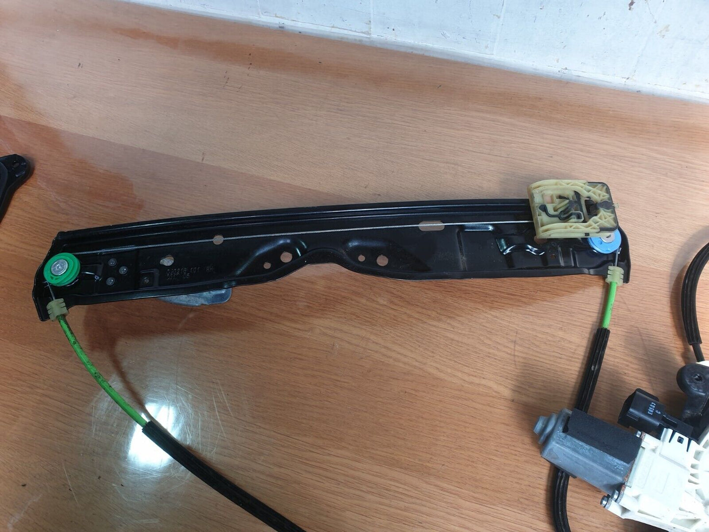 2017 JAGUAR F-PACE X761 3.0P REAR RIGHT DOOR WINDOW REGULATOR + WARRANTY A196
