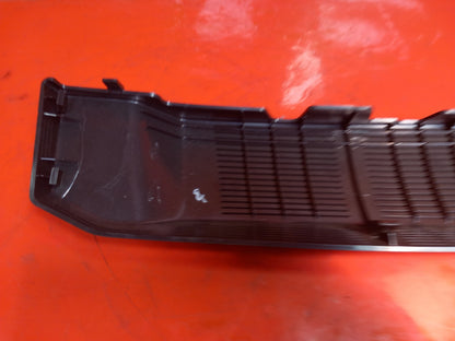 Land Rover Defender L663 3.0 Diesel 2025 Interior Mirror Trim L8B217D737ABW A396 - Image 12