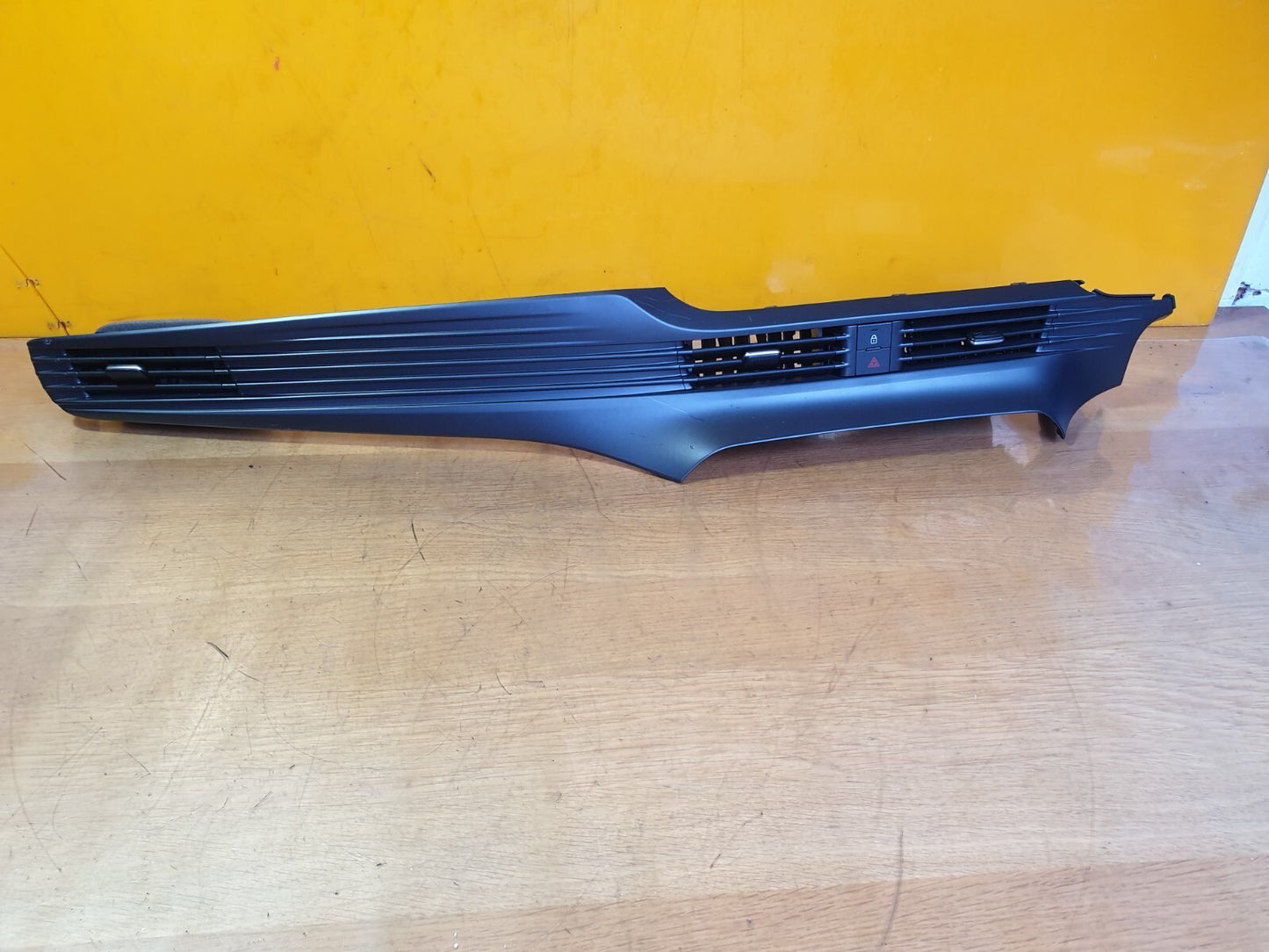 ebay-src:https://i.ebayimg.com/00/s/mtiwmfgxnjaw/z/psiaaoswexxmp~ii/$_57.jpg