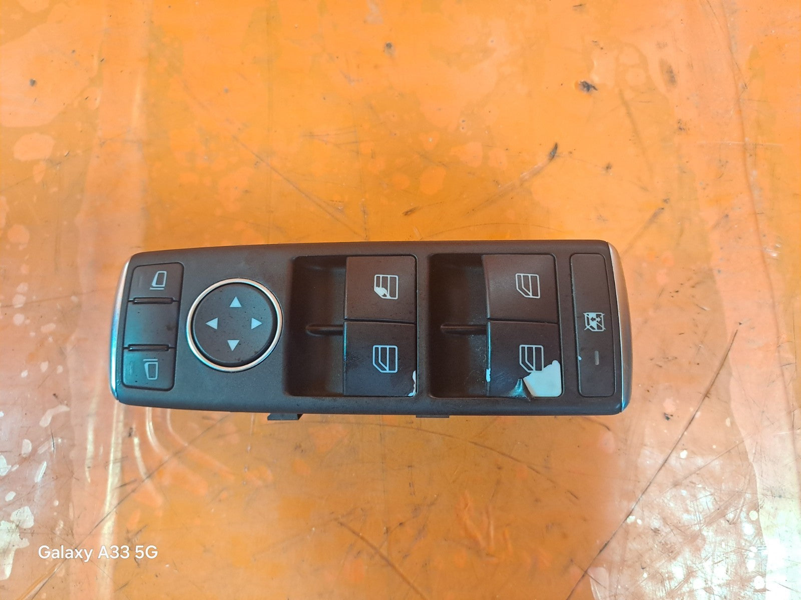 ✅Mercedes B180 W246 2012 1.8 Diesel FRONT RIGHT WINDOW SWITCH A1669054300 A299 - Image 2