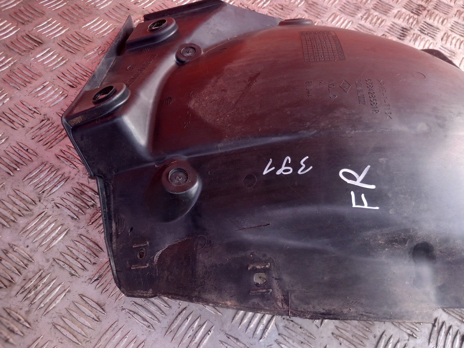 2024 Dacia Jogger Wheel Arch Liner Front Right 638428581R Warranty A391 - Image 5