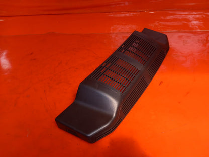 Land Rover Defender L663 3.0 Diesel 2025 Interior Mirror Trim L8B217D737ABW A396 - Image 10