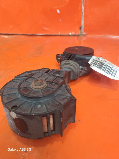 ebay-src:https://i.ebayimg.com/00/s/mtywmfgxmjaw/z/u4gaaesw-gnocb16/$_57.jpg