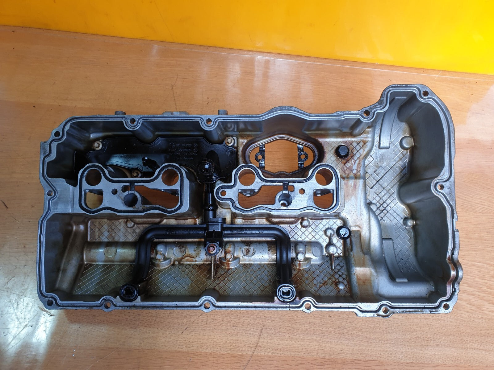 ✅2014 BMW 5 SERIES F11 4.4P ENGINE ROCKER VALVE COVER LEFT SIDE 7629995 - Image 8