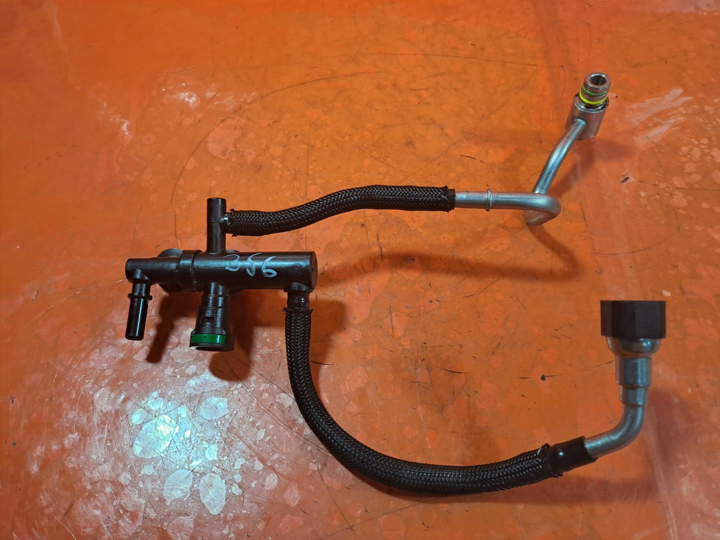 ebay-src:https://i.ebayimg.com/00/s/mtiwmfgxnjaw/z/tgkaaeswv8lpteue/$_57.jpg