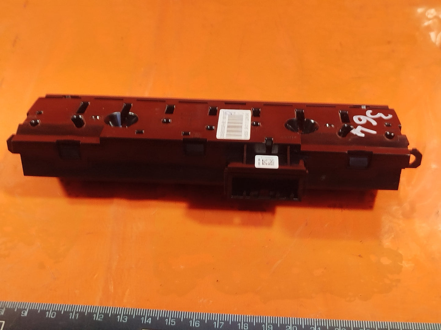 ✅2024 DACIA DUSTER JOURNEY AUTO ON OFF HAZARD CAMERA CONTROL SWITCH 283E83332R - Image 8