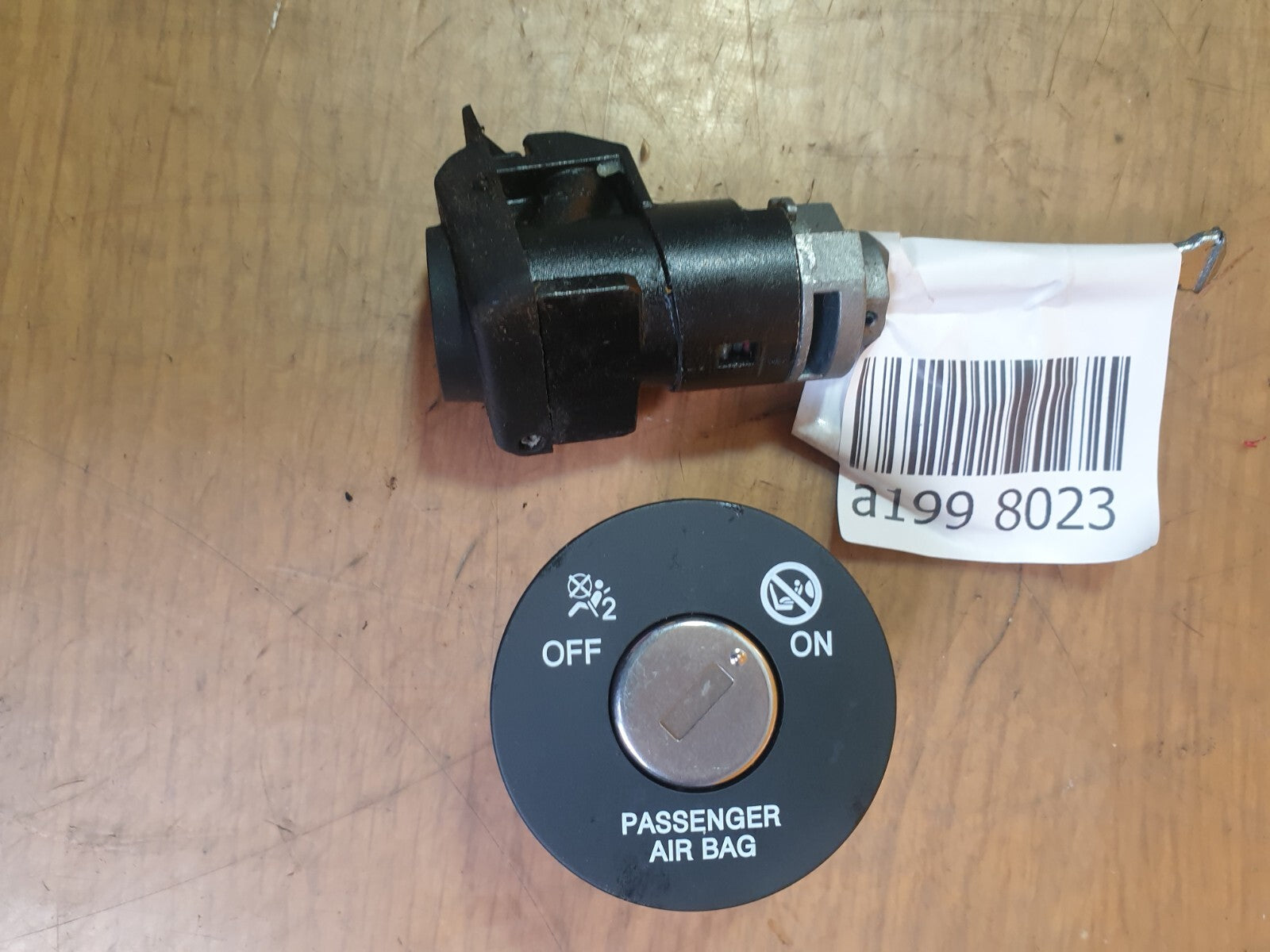 ebay-src:https://i.ebayimg.com/00/s/mtiwmfgxnjaw/z/9qyaaoswhynmltnz/$_57.jpg