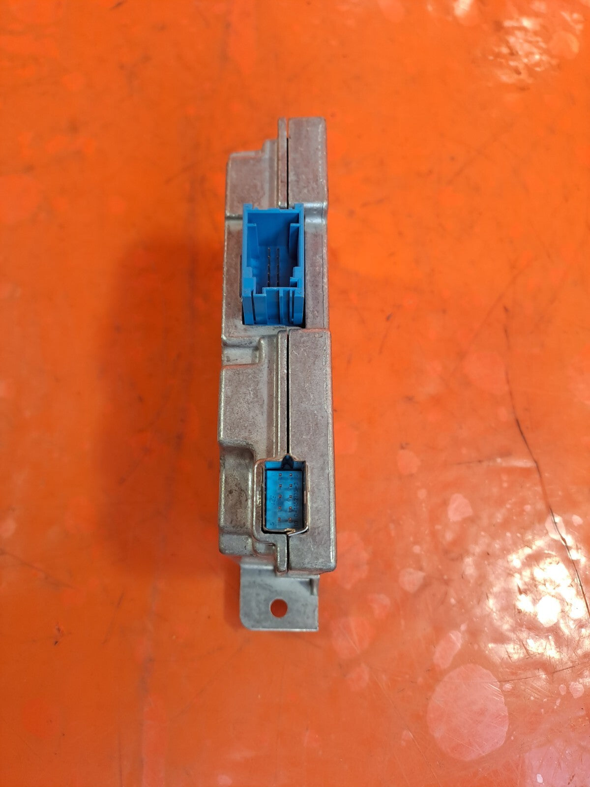 ebay-src:https://i.ebayimg.com/00/s/mtywmfgxmjaw/z/p10aaoswtctn-~bq/$_57.jpg