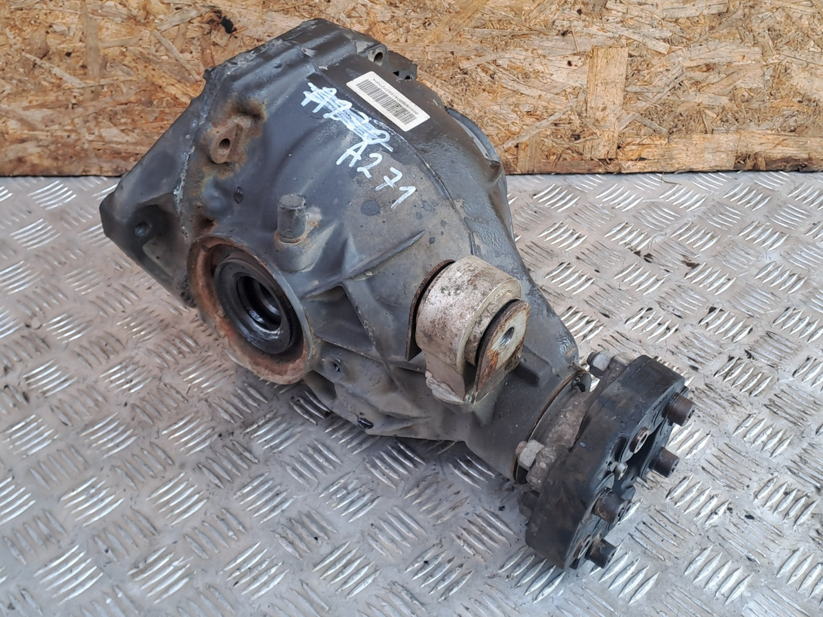 ✅MERCEDES E300 W212 2.1 DIESEL 2013 AUTO REAR DIFFERENTIAL DIFF A2033510705 2.47 - Image 2