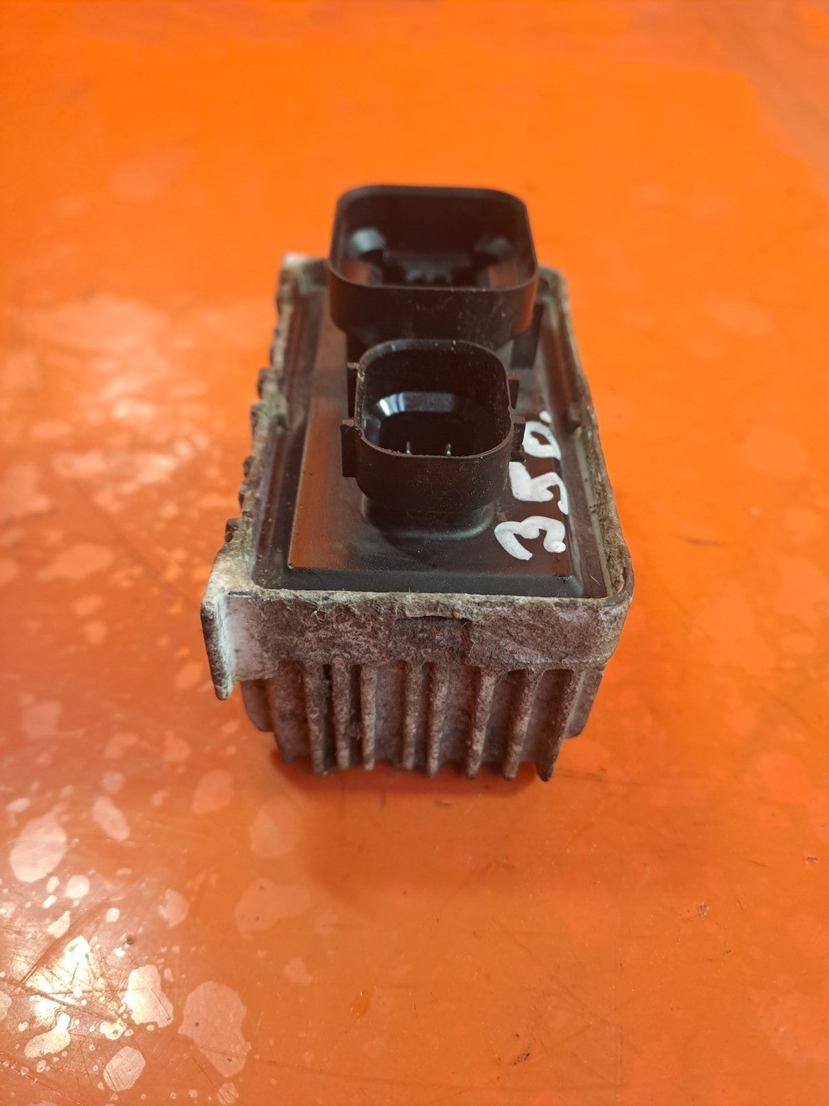 ebay-src:https://i.ebayimg.com/00/s/mtywmfgxmjaw/z/iu8aaeswuzbpjf15/$_57.jpg