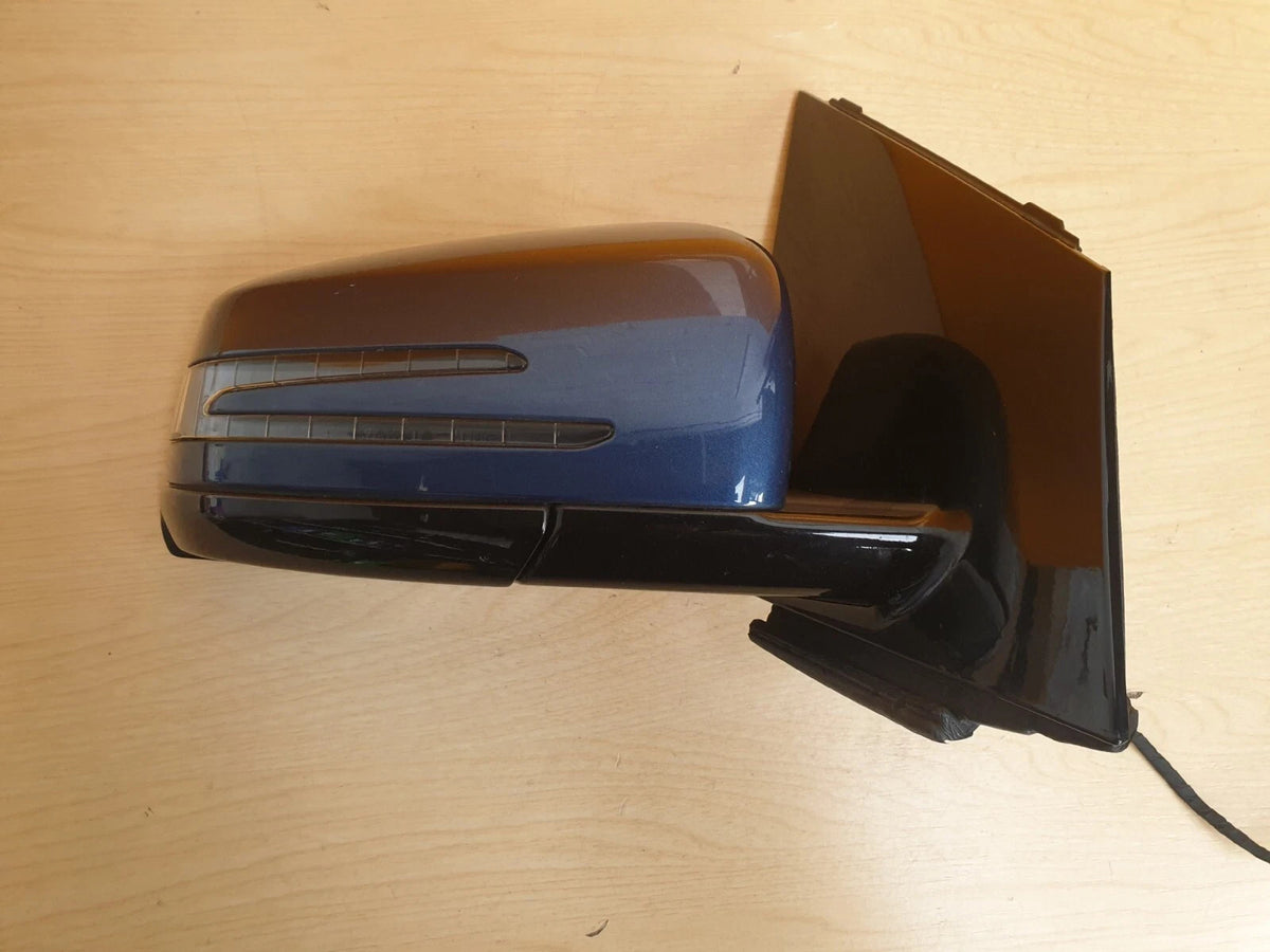 Mercedes B180 W246 2014 Front Right DRIVER SIDE Wing Mirror Blue 7 PIN - Image 3