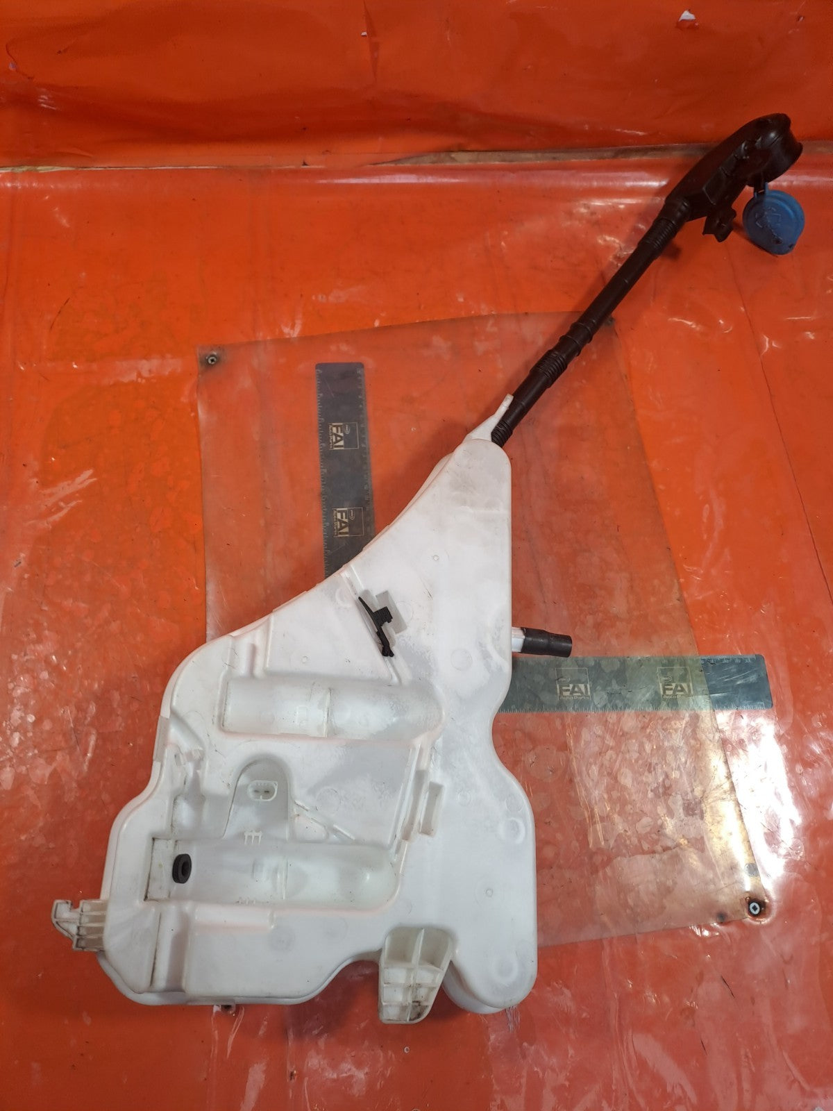 ✅BMW G20 320I M SPORT 2.0 PETROL 2021 WINDSCREEN WASHER BOTTLE TANK 9481774 A357 - Image 3