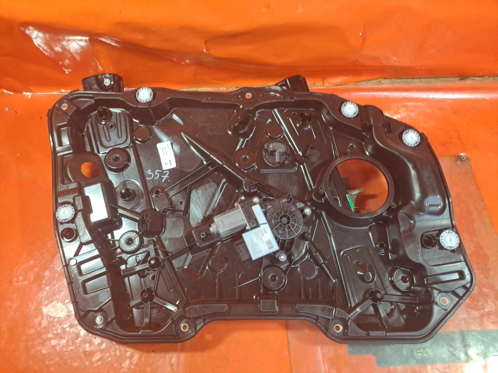 ebay-src:https://i.ebayimg.com/00/s/mtiwmfgxnjaw/z/k8uaaeswprzpqjln/$_57.jpg
