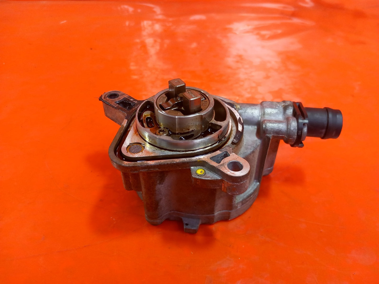 Dacia Jogger 1.0 Petrol 2024 H5D490 Vacuum Pump A2820909800 146500428R Warranty  - Image 7