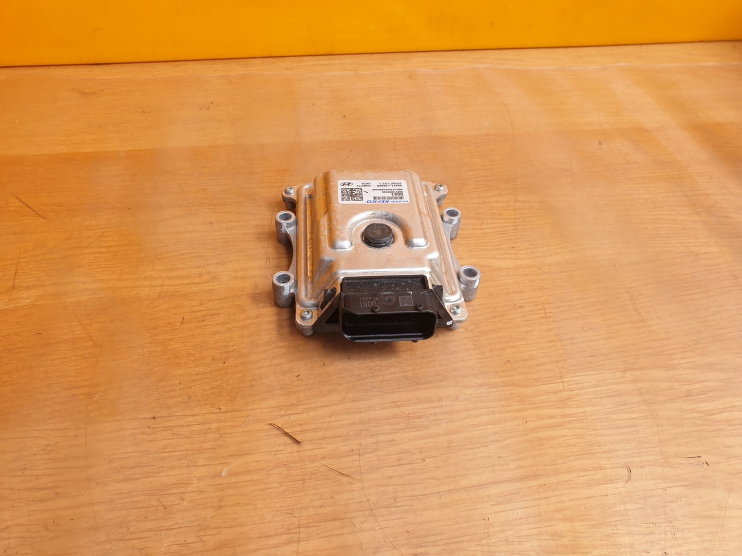 ebay-src:https://i.ebayimg.com/00/s/mtiwmfgxnjaw/z/~lwaaoswy1jmpngt/$_57.jpg