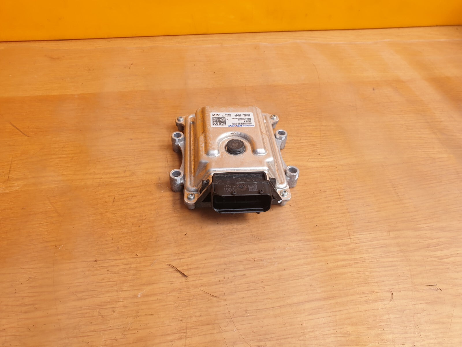 ebay-src:https://i.ebayimg.com/00/s/mtiwmfgxnjaw/z/~lwaaoswy1jmpngt/$_57.jpg