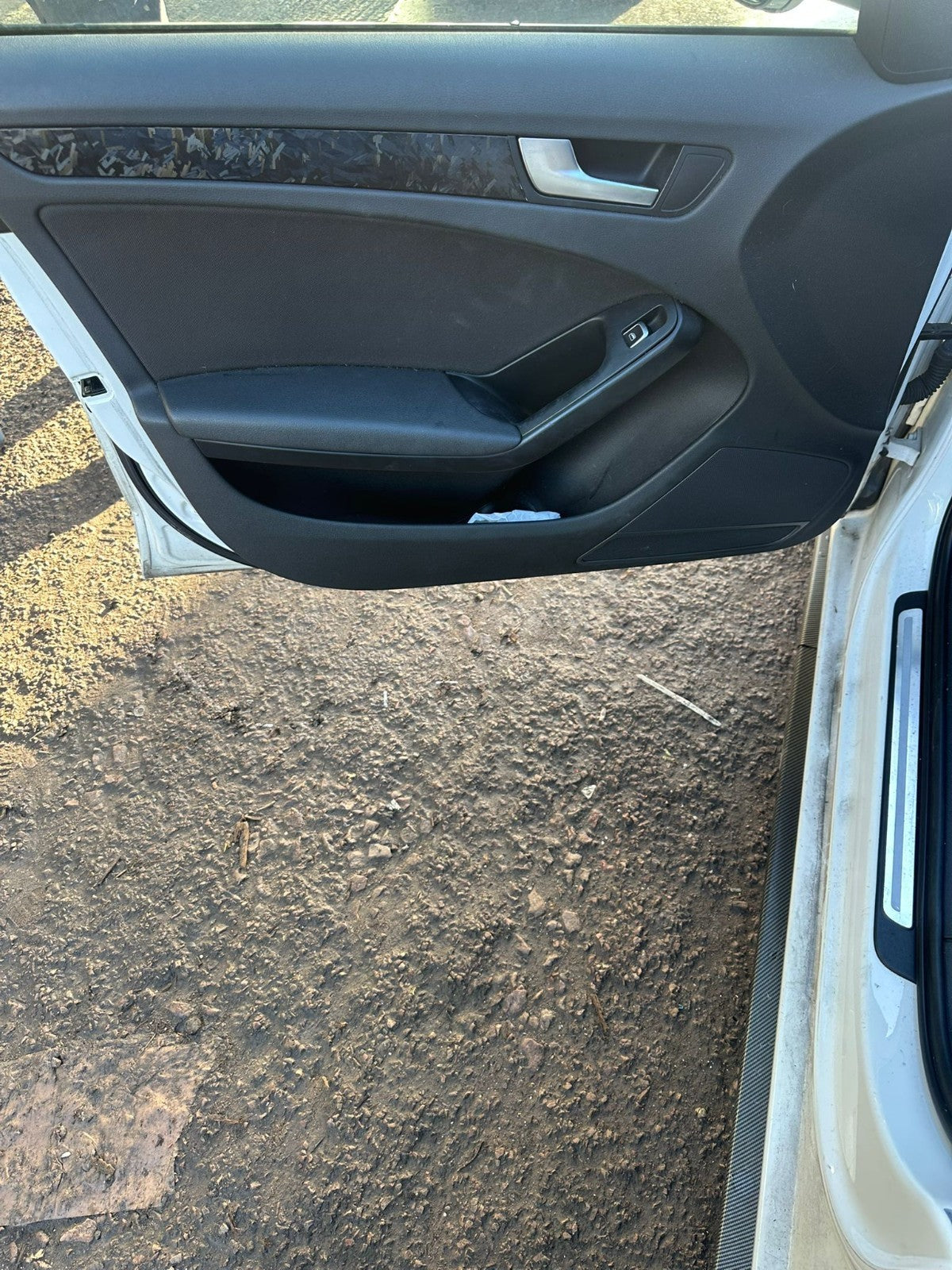 ✅2012 AUDI A4 B8 2.0D FRONT LEFT DOOR CARD + WARRANTY A323 - Image 1