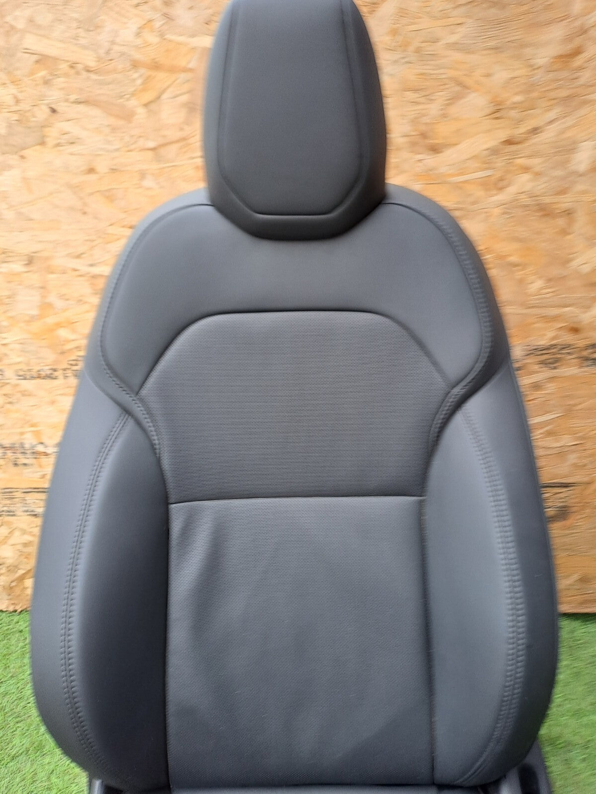 ebay-src:https://i.ebayimg.com/00/s/mtywmfgxmjaw/z/aqcaaoswjf5nmjr3/$_57.jpg