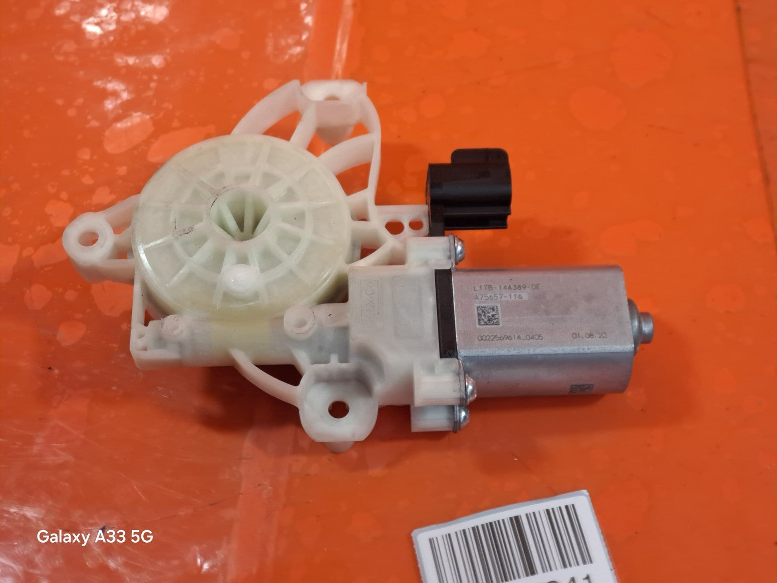 ebay-src:https://i.ebayimg.com/00/s/mtiwmfgxnjaw/z/mjyaaeswmsro7uen/$_57.jpg