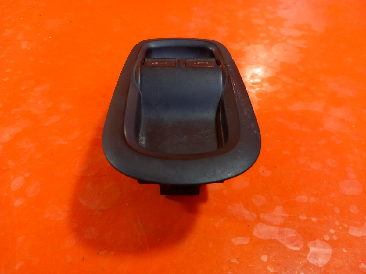 ebay-src:https://i.ebayimg.com/00/s/mtiwmfgxnjaw/z/qgqaaeswhkvqziw5/$_57.jpg
