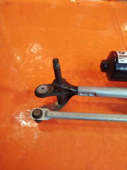 ✅BMW F23 218D 2.0 DIESEL 2019 FRONT WIPER MOTOR & LINKAGE 7267504 Warranty A344 - Image 8