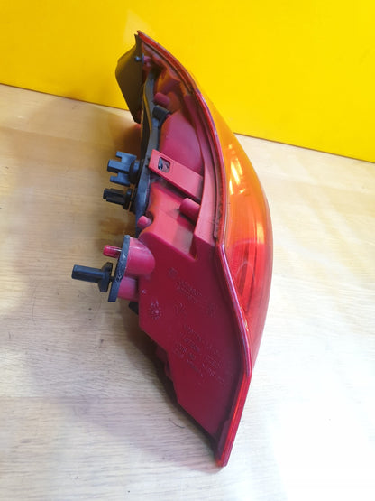 ✅2011 VAUXHALL INSIGNIA 2.0D REAR RIGHT DRIVER TAIL LIGHT 13277878 Warranty A104 - Image 6