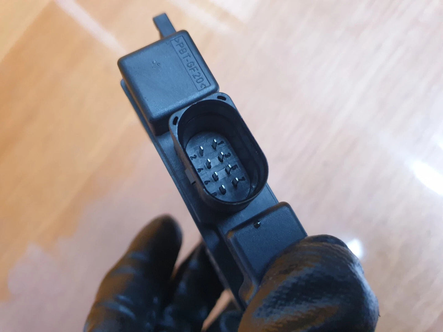 ebay-src:https://i.ebayimg.com/00/s/mtiwmfgxnjaw/z/faeaaesw3hxqddct/$_57.jpg