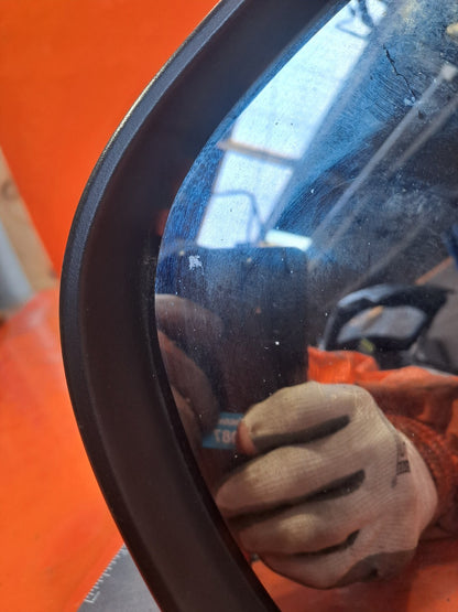 VW TRANSPORTER T6 2.0 DIESEL 2016 FRONT LEFT WING MIRROR E4023645 Damaged A225 - Image 2