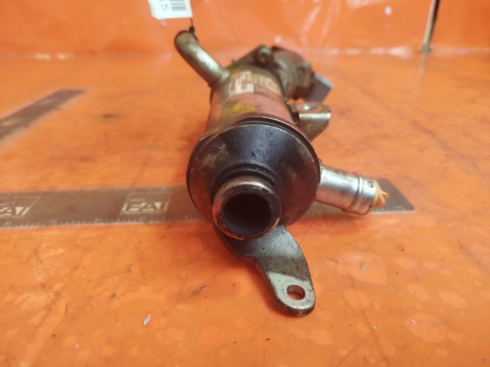 ebay-src:https://i.ebayimg.com/00/s/mtiwmfgxnjaw/z/vpaaaeswkqbozzto/$_57.jpg