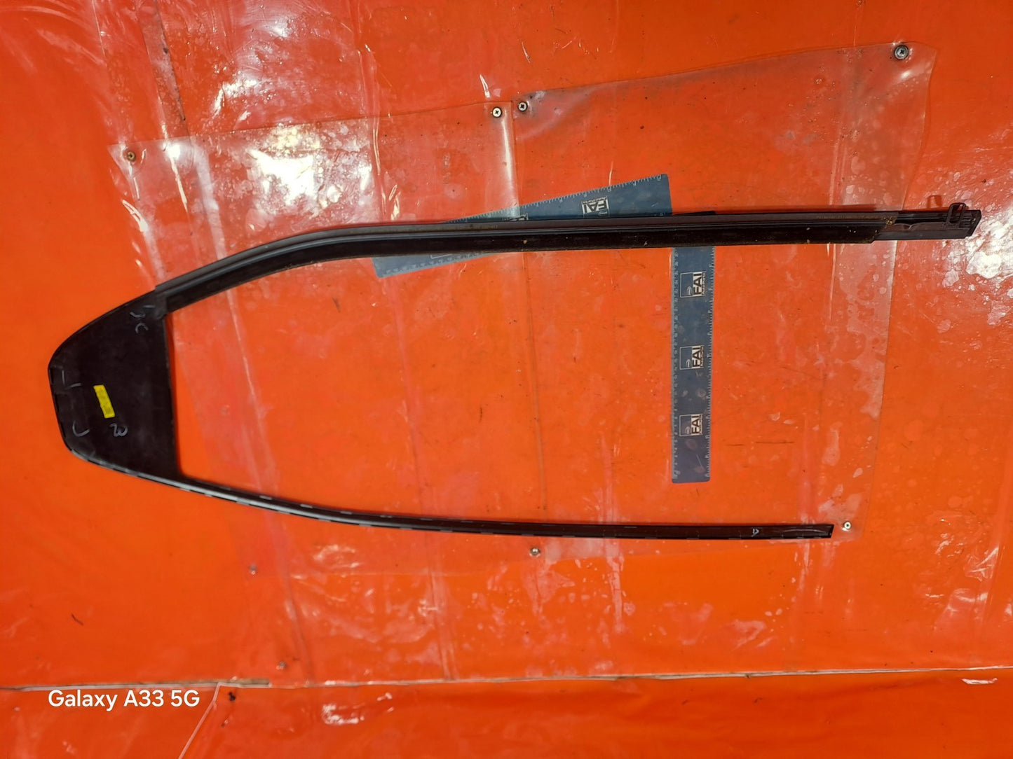 ✅2023 POLESTAR 2 LONG RANGE REAR RIGHT DOOR WINDOW STRIP 31689573 + WARRANTY - Image 5