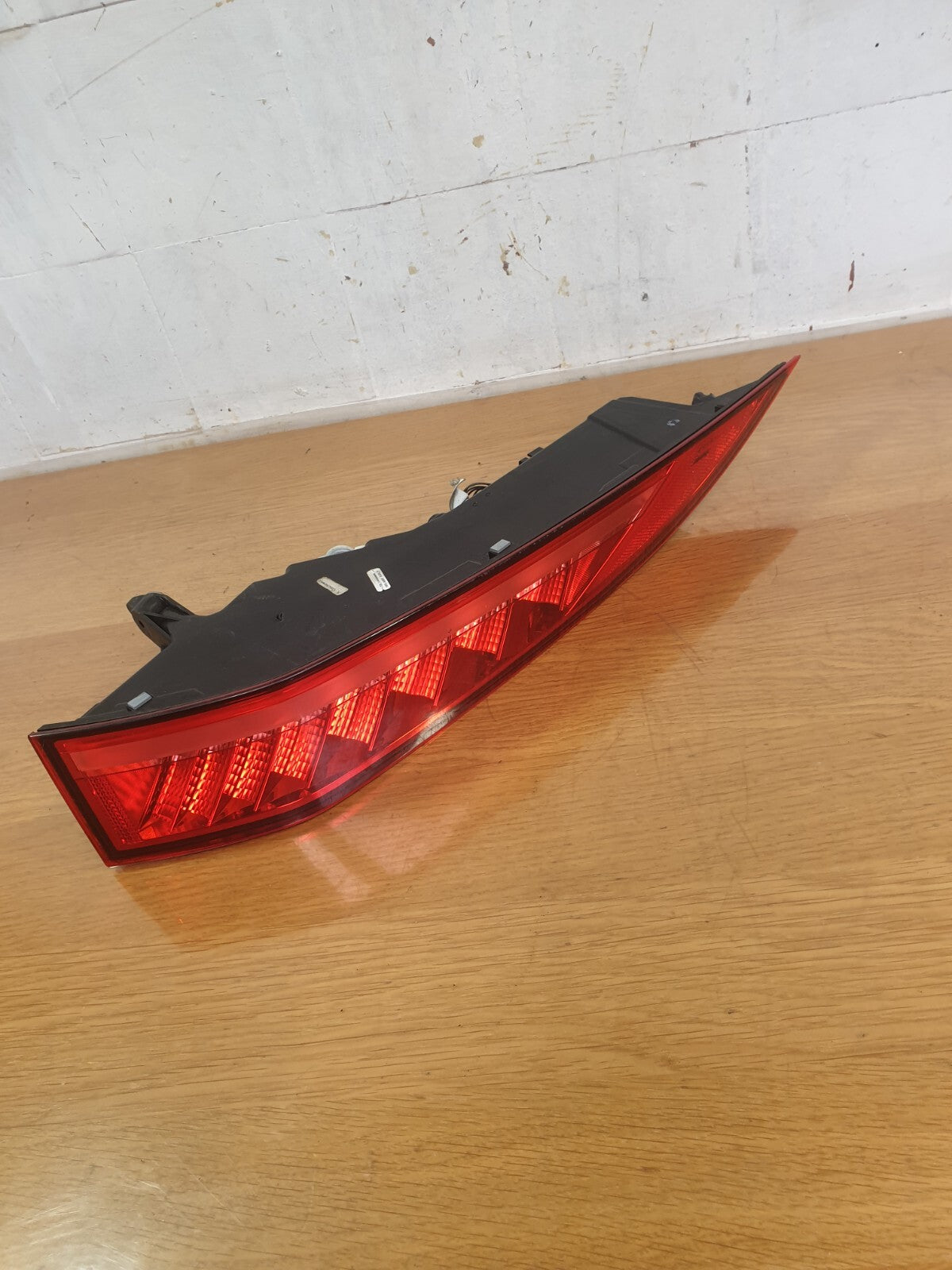 ✅2017 JAGUAR F-PACE X761 3.0P REAR LEFT OUTER TAIL LIGHT HK8313405AE A196 - Image 8