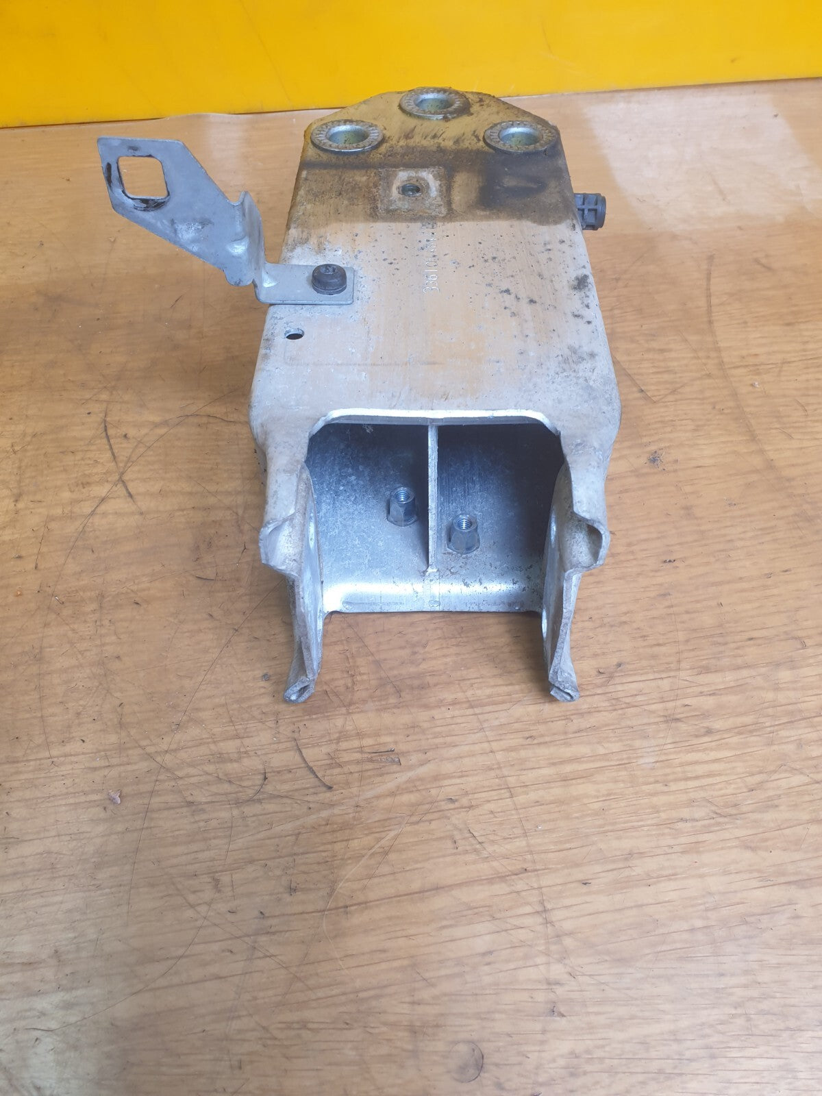 ebay-src:https://i.ebayimg.com/00/s/mtywmfgxmjaw/z/ejiaaoswtwhm-ayg/$_57.jpg