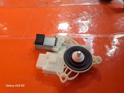 ✅BMW 330E G21 2.0 PETROL 2022 FRONT RIGHT WINDOW REGULATOR MOTOR 8495866 A305 - Image 6