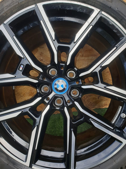BMW I4 E drive 40 M Sport 2023 0L Petrol ALLOY WHEEL & TYRE 255/40 R19 8747305 - Image 8
