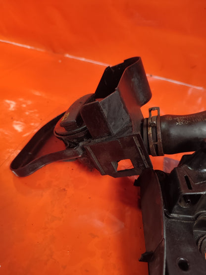 ✅Volkswagen Crafter CR35 2015 2.0 Diesel Oil Filler Pipe Neck 03L115310 A275 - Image 6