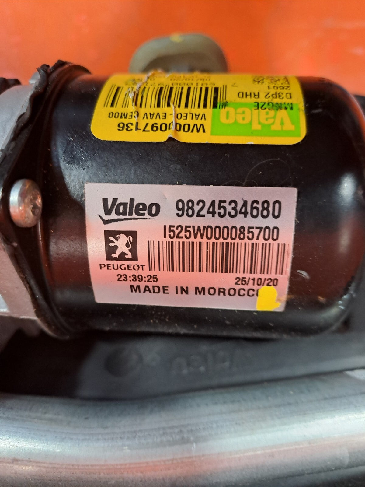 ✅Peugeot 2008 Gt Ev Electricity 2020 FRONT WINDSCREEN WIPER MOTOR & LINKAGE A193 - Image 4