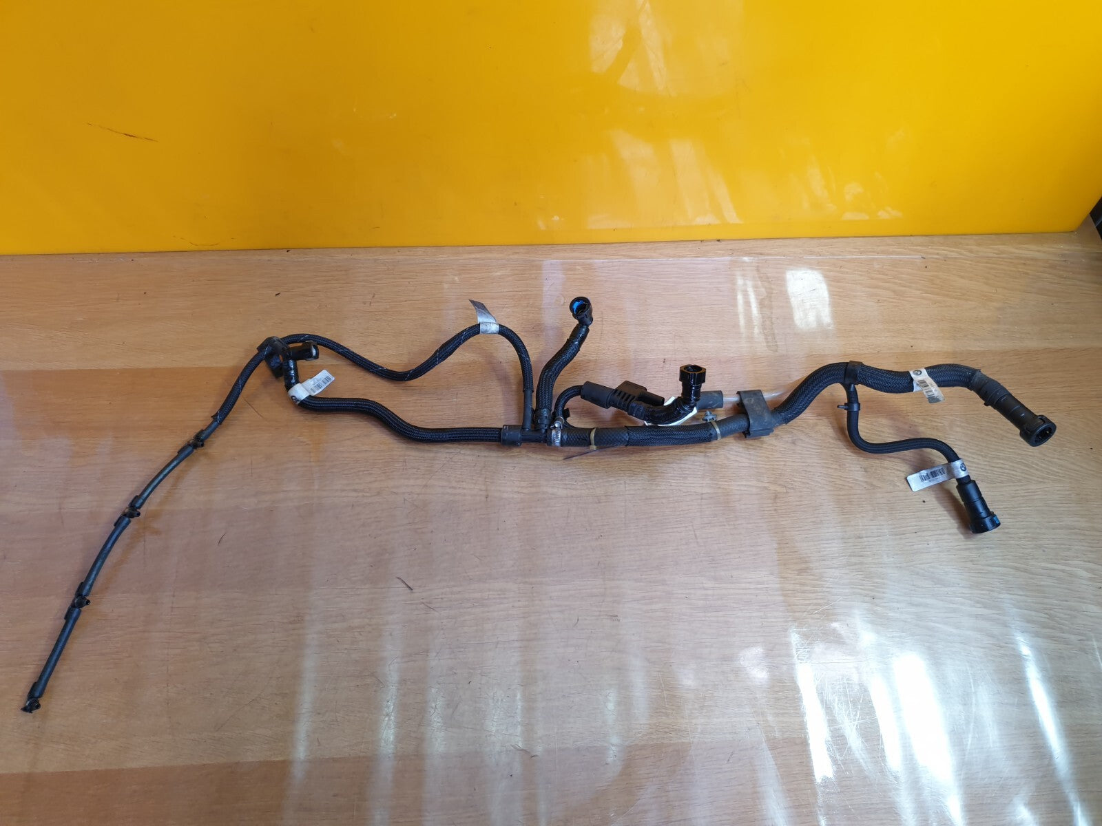 ✅BMW X3 XDRIVE20D F25 2.0 DIESEL 2016 INJECTOR FUEL RETURN PIPES 851410202 A137 - Image 1