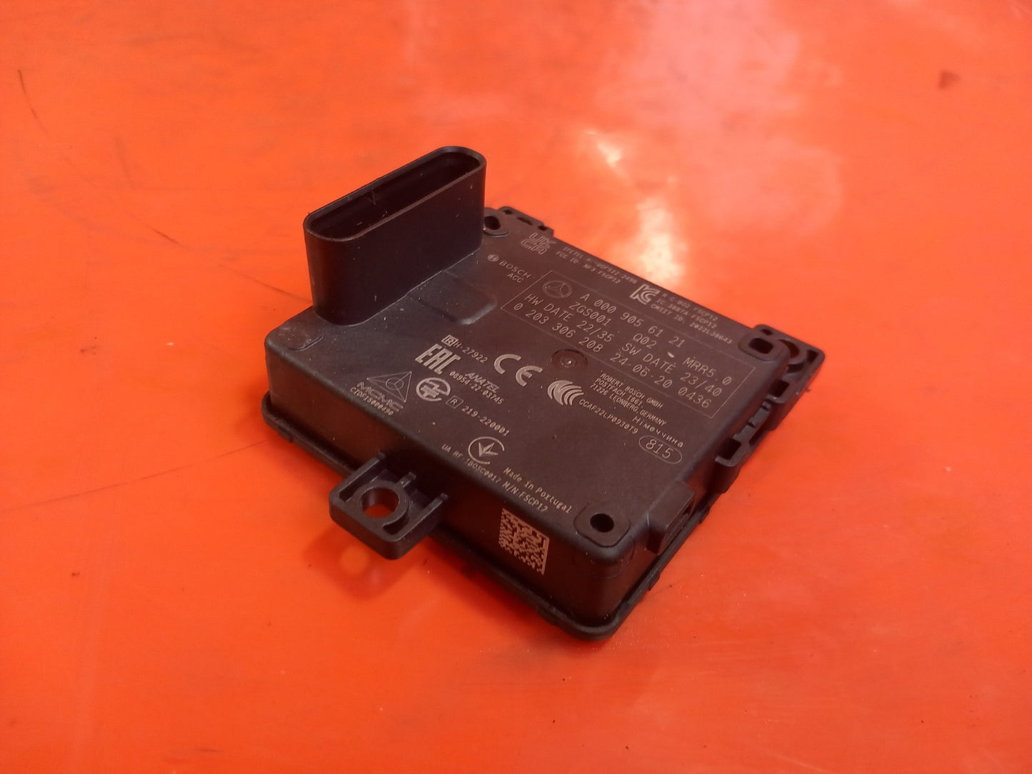 Mercedes Gle 450D AMG 3.0 Diesel 2025 Front Radar Sensor A0009056121 A397 - Image 4