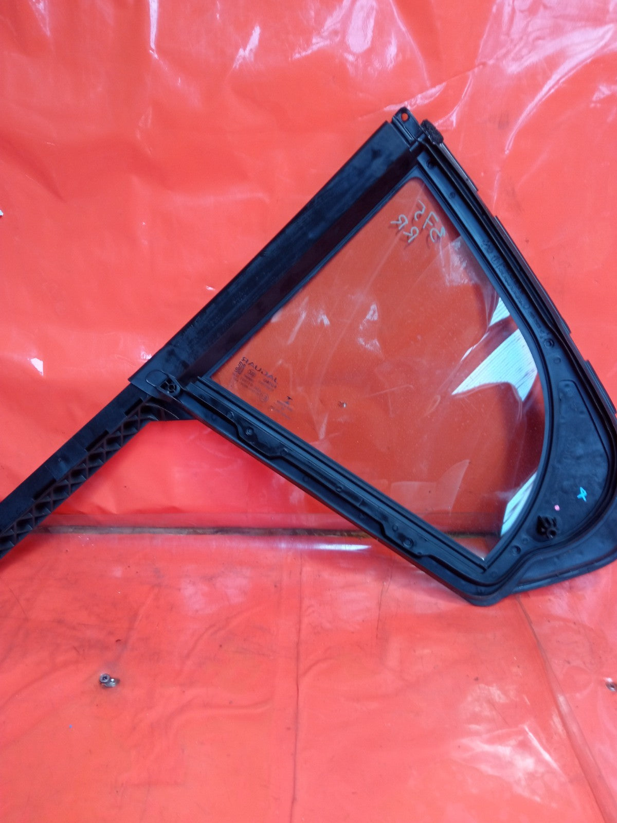 ✅Jaguar I-Pace Ev400 X590 2020 Rear Right Door Quarter Window 43R-011565 A375 - Image 6