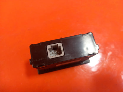 ebay-src:https://i.ebayimg.com/00/s/mtiwmfgxnjaw/z/8s4aaeswm89ql-qg/$_57.jpg
