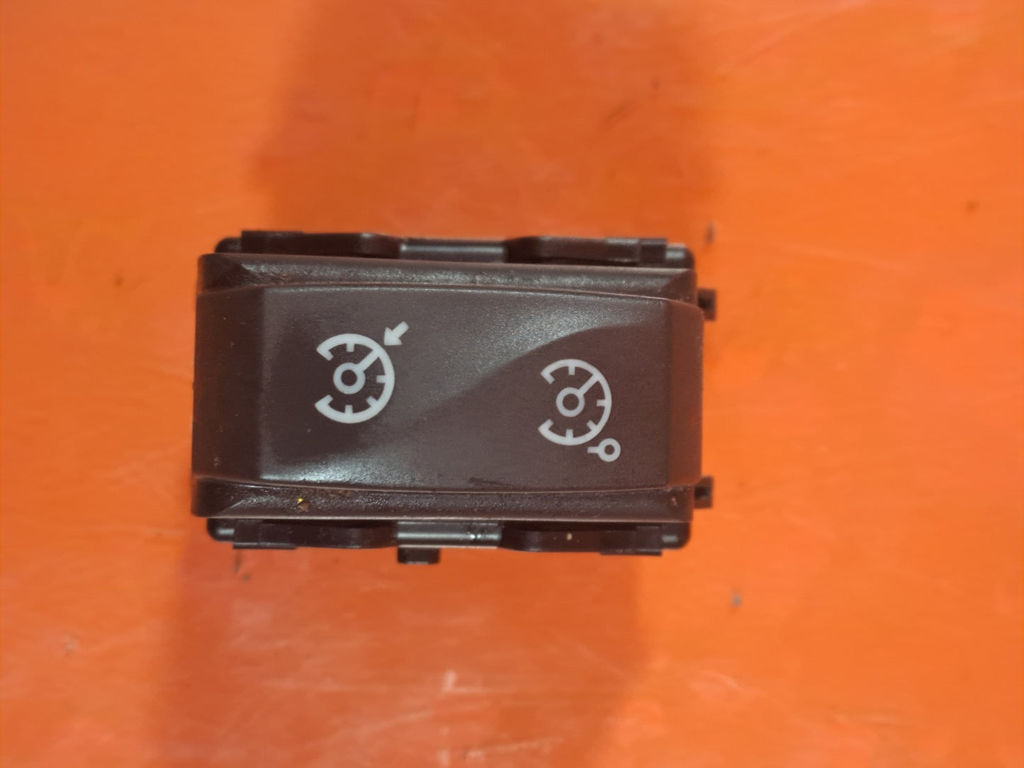 ebay-src:https://i.ebayimg.com/00/s/mtiwmfgxnjaw/z/iluaaeswozbpmvx1/$_57.jpg