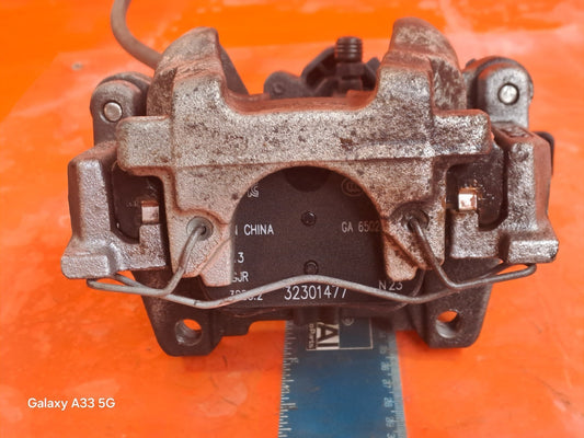 ✅POLESTAR 2 LONG RANGE 2023 REAR RIGHT BRAKE CALIPER 32301477 32329112 32300771 - Image 2