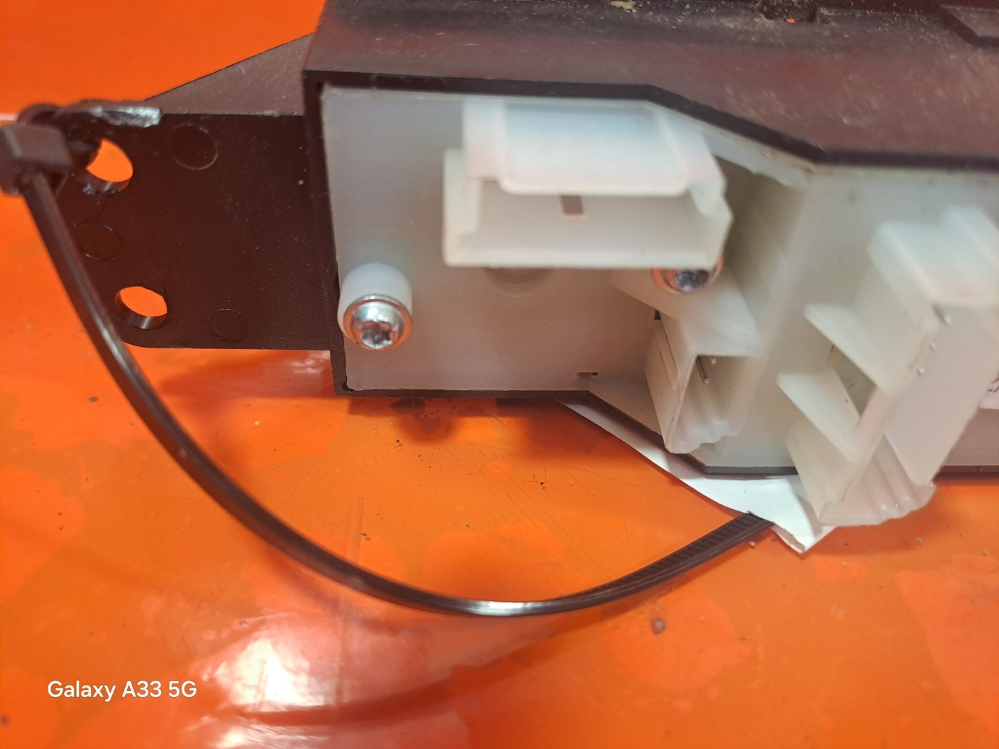 ✅Volkswagen Crafter CR35 2015 2.0 Diesel FRONT RIGHT DOOR WINDOW SWITCHES A275 - Image 9